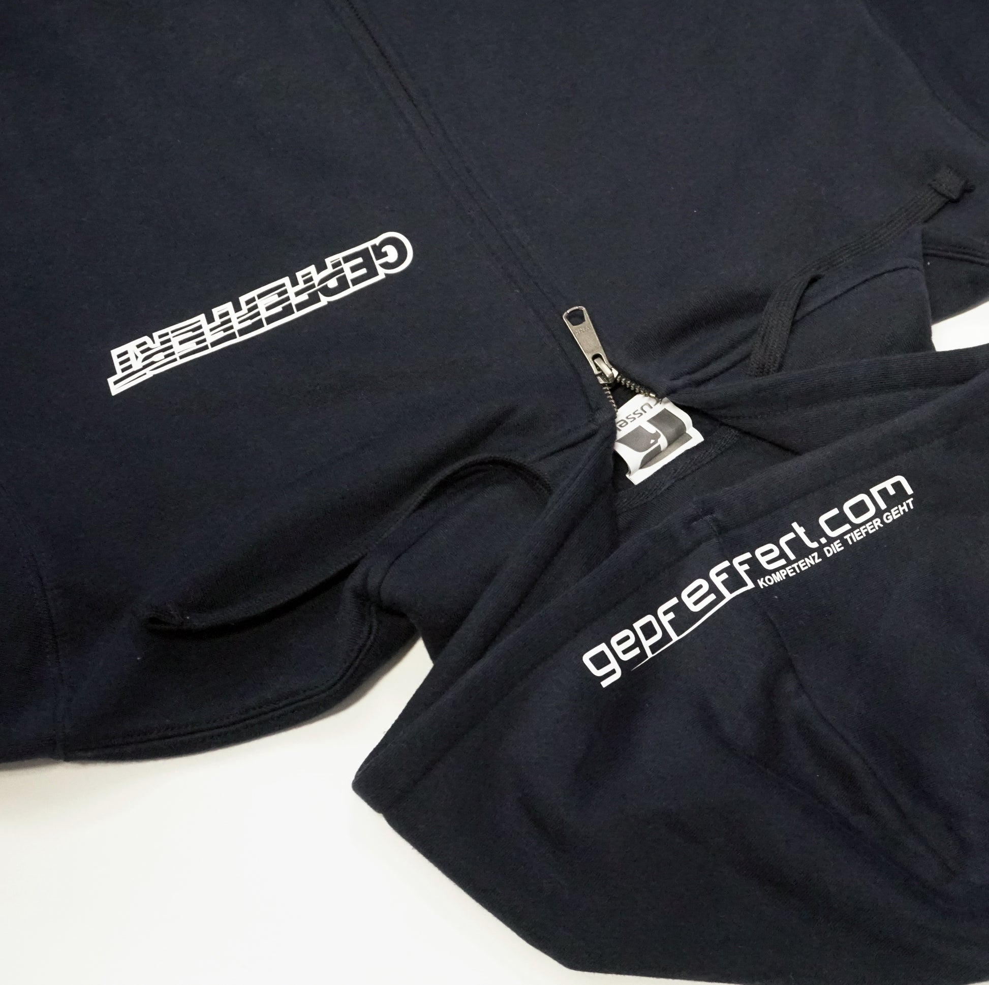 gepfeffert.com® Hoodie-Zipper GRAU/SCHWARZ/PINK ohne Rückenaufdruck - gepfeffert.com