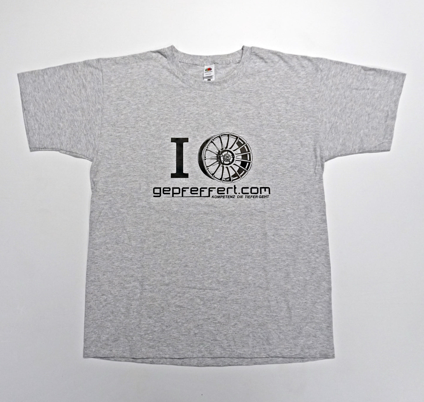 gepfeffert.com® T-Shirt - Felge gepfeffert.com - gepfeffert.com