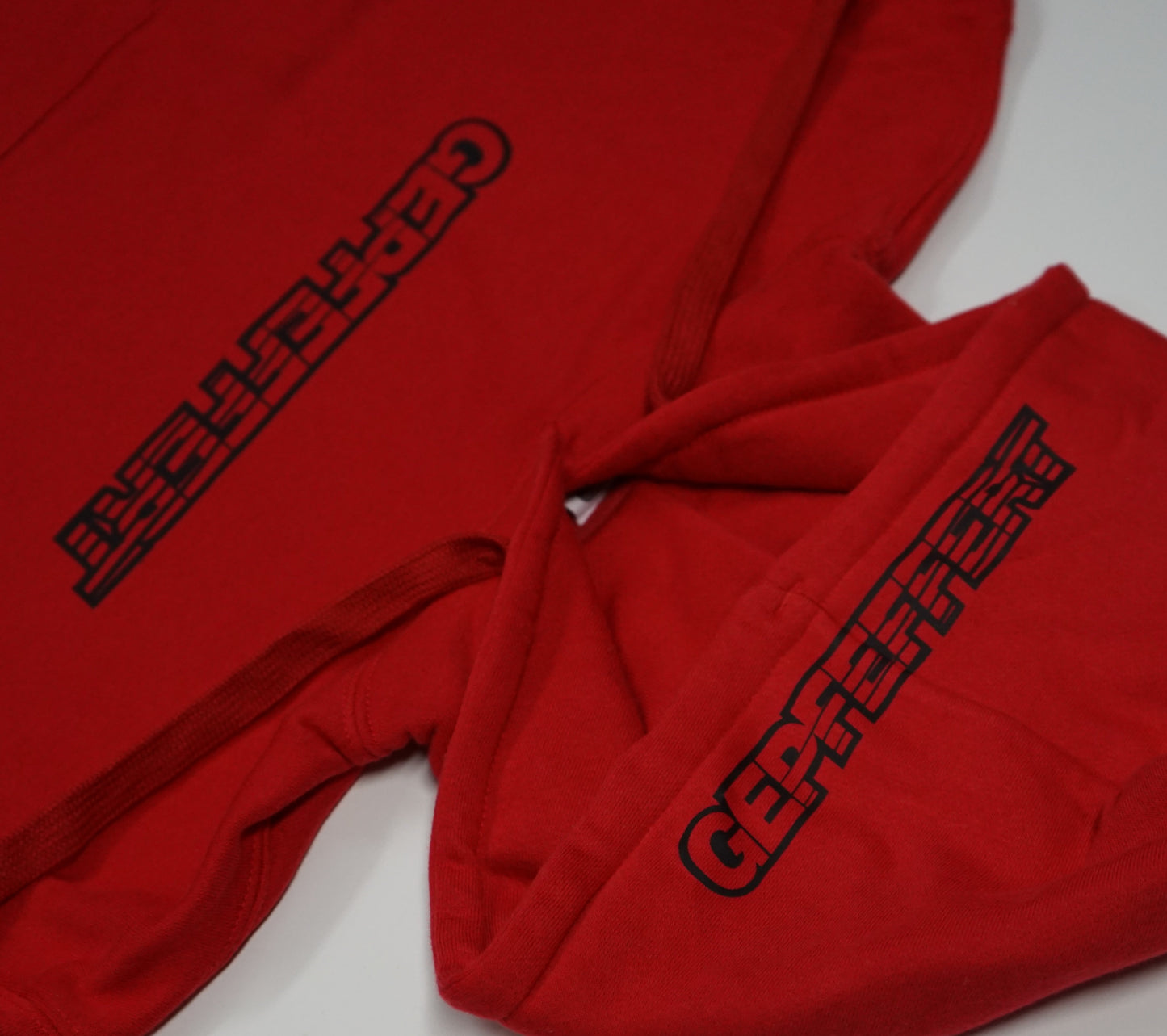 gepfeffert.com® Hoodie - GEPFEFFERT SCHWARZ/GELB/WEIß/ROT/GRAU - gepfeffert.com